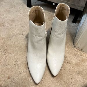 Pink lily white boots